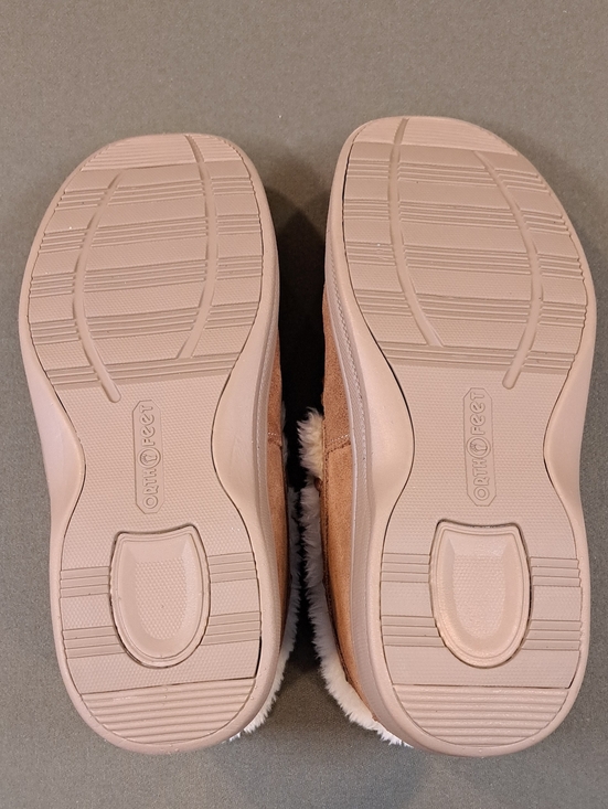 Orthofeet Tuscany Moccasin Slippers - Color: Brown - Size: Men 10.5 Wide (2E)